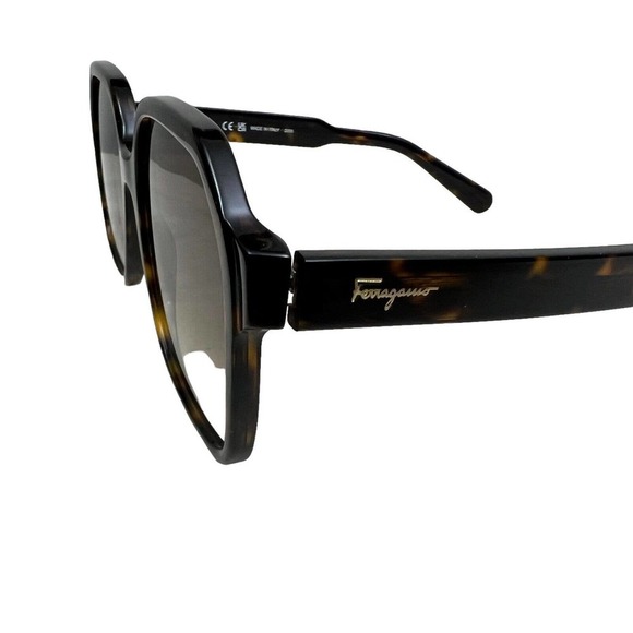 Salvatore Ferragamo SF1069S Sunglasses Gradient Lens Full Square Rim Brown Women - Picture 7 of 8